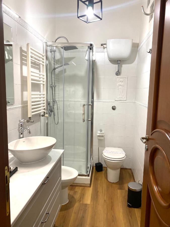 Miluar - Centro Storico - Lungo La Via Della Musica Bed & Breakfast เนเปิลส์ ภายนอก รูปภาพ