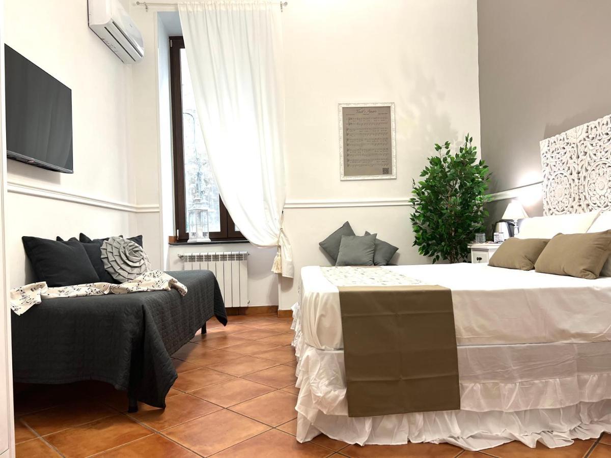 Miluar - Centro Storico - Lungo La Via Della Musica Bed & Breakfast เนเปิลส์ ภายนอก รูปภาพ